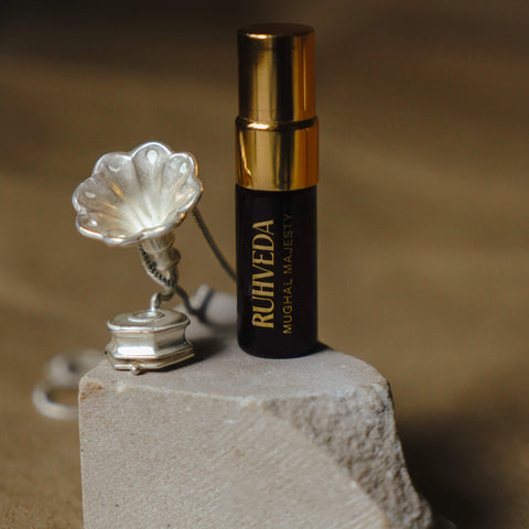 Gramophone Charm with Chain